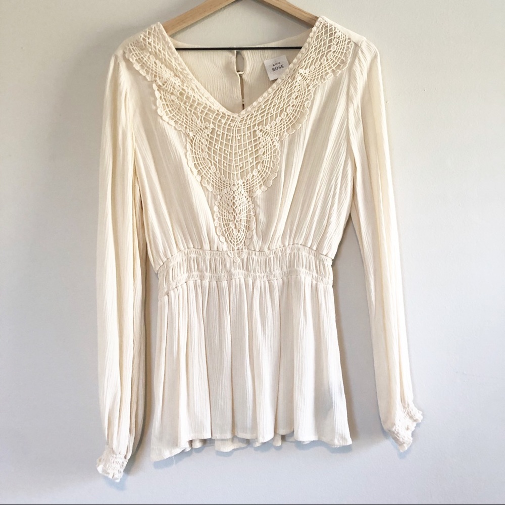 Knox Rose Long Sleeve Crochet Top Size Medium